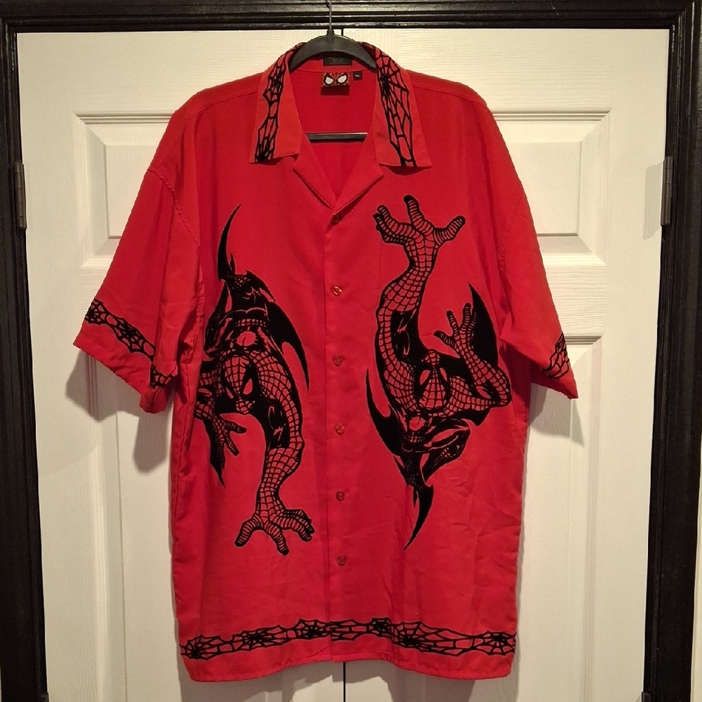 Men's Marvel Comics Spiderman Graphic Button Down Shirt
